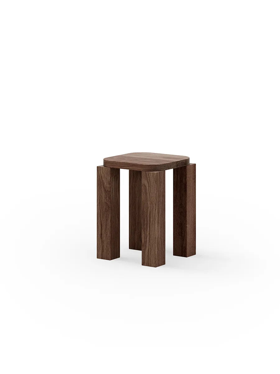 Atlas Stool, Smoked Oak von New Works