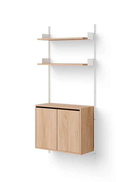 Wall Shelf Cabinet Tall mit Türen von New Works - Weiß-Weiß - Jacobsen Plus