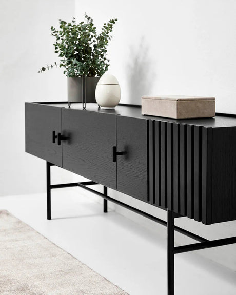 Array Low Sideboard von Woud - Schwarz - Jacobsen Plus