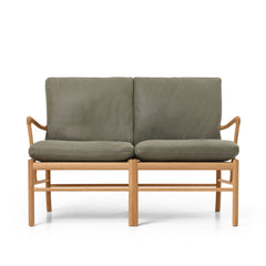 OW149-2 Colonial Sofa Eg Oli, Terra-Leder af Ole Wanscher