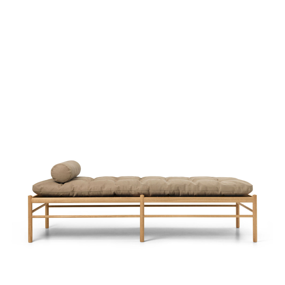 OW150 Daybed Eiche Öl, Terra-Leder von Ole Wanscher - Terra Marble 20366 - Jacobsen Plus