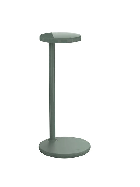 Oblique Tischleuchte von Flos - Salbei / 2700 K - Jacobsen Plus
