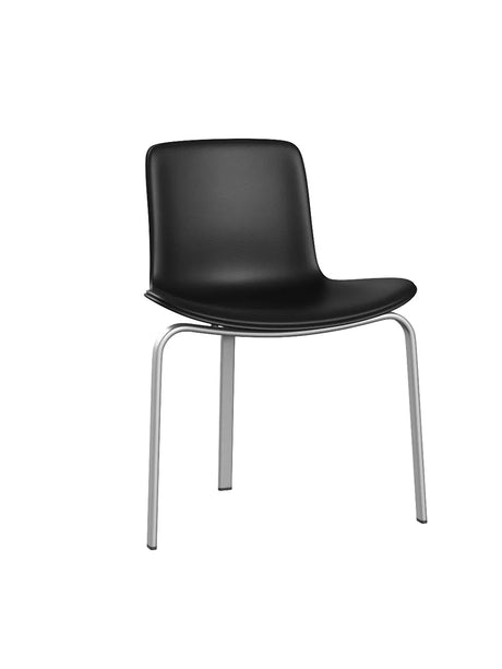 PK8 Stuhl von Poul Kjærholm - Schwarz geformter Kunststoff / Aura Leder / Schwarz - Jacobsen Plus