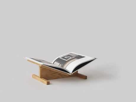 Page Bookstand, Eiche von New Mags - 3 - Jacobsen Plus