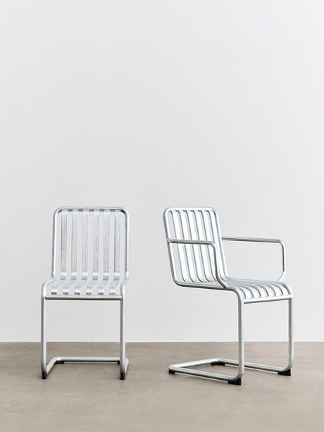 Palissade Cantilever Armchair von HAY - Anthrazit - Jacobsen Plus