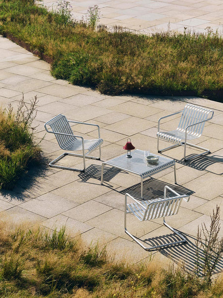 Palissade Cantilever Lounge Chair Low von HAY - Eisenrot - Jacobsen Plus