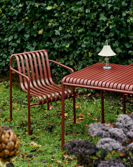 Palissade Dining Armchair, iron red von HAY - 3 - Jacobsen Plus