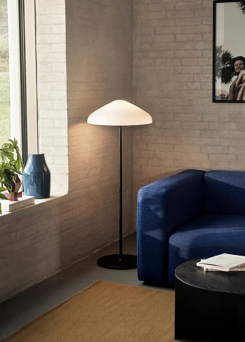 Pao Glass Floor Lamp fra Hay - 2 - Jacobsen Plus