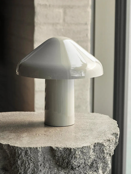 Pao Portable Lampe von HAY - Cremeweiß - Jacobsen Plus