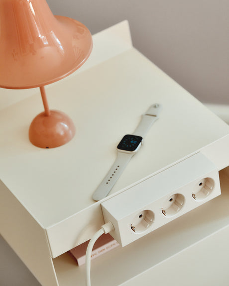 Pedestal - Power bar, Steckdosenleiste mit 3 Steckdosen und 2 m Kabel - Charcoal - Jacobsen Plus