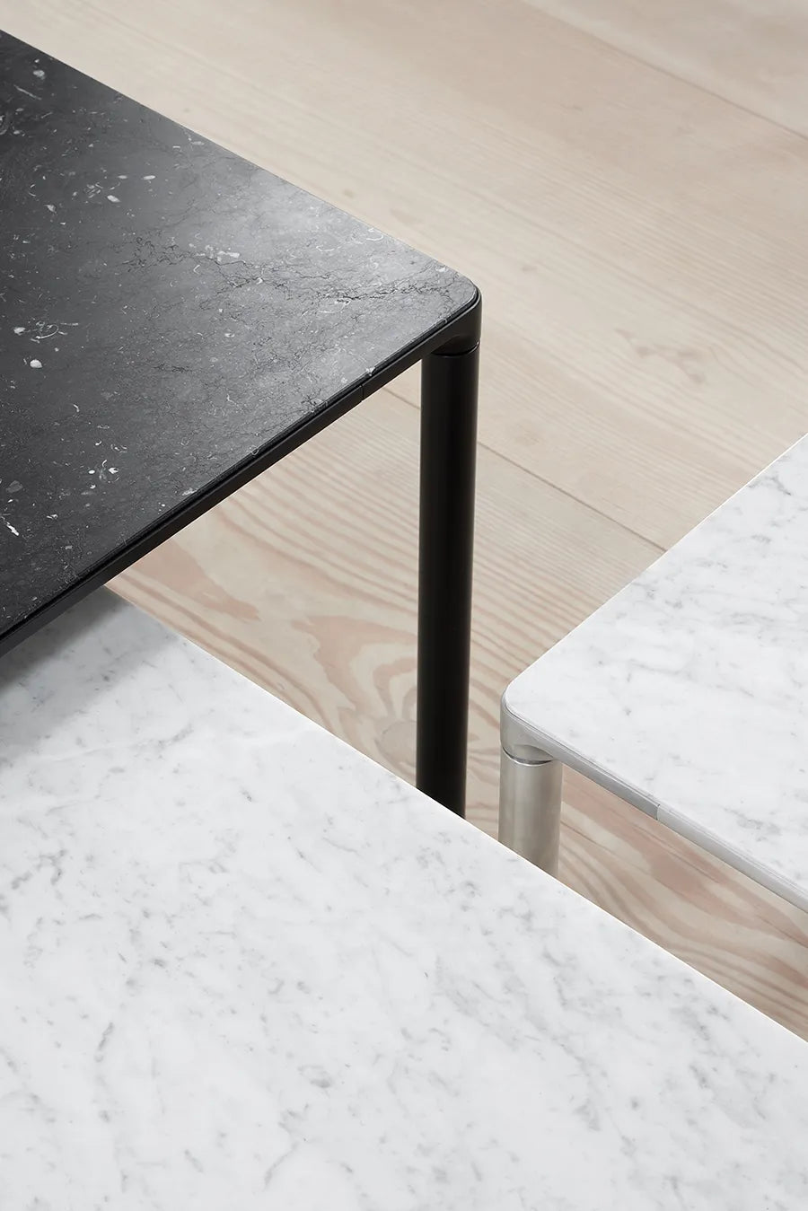 Piloti Bord, schwarz marquina von Fredericia Furniture - 2 - Jacobsen Plus