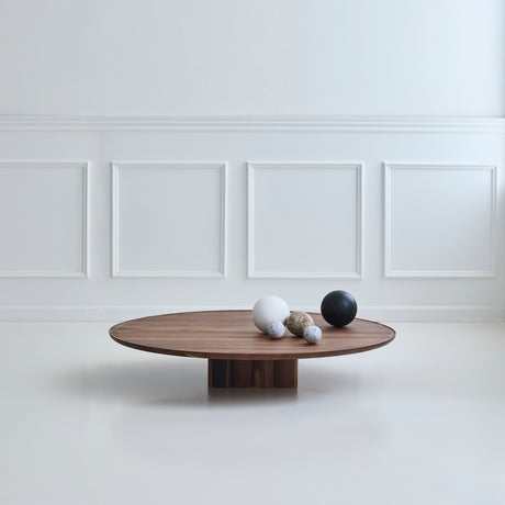 Plush Couchtisch von DK3 - Ø110 x H23 cm - geölte Eiche - Jacobsen Plus
