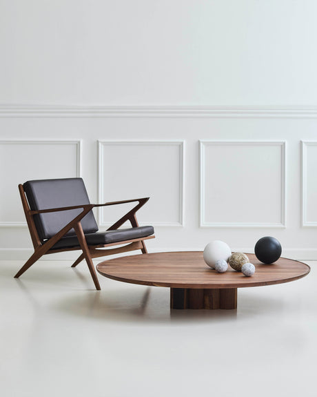 Plush Couchtisch von DK3 - Ø110 x H23 cm - geölte Eiche - Jacobsen Plus