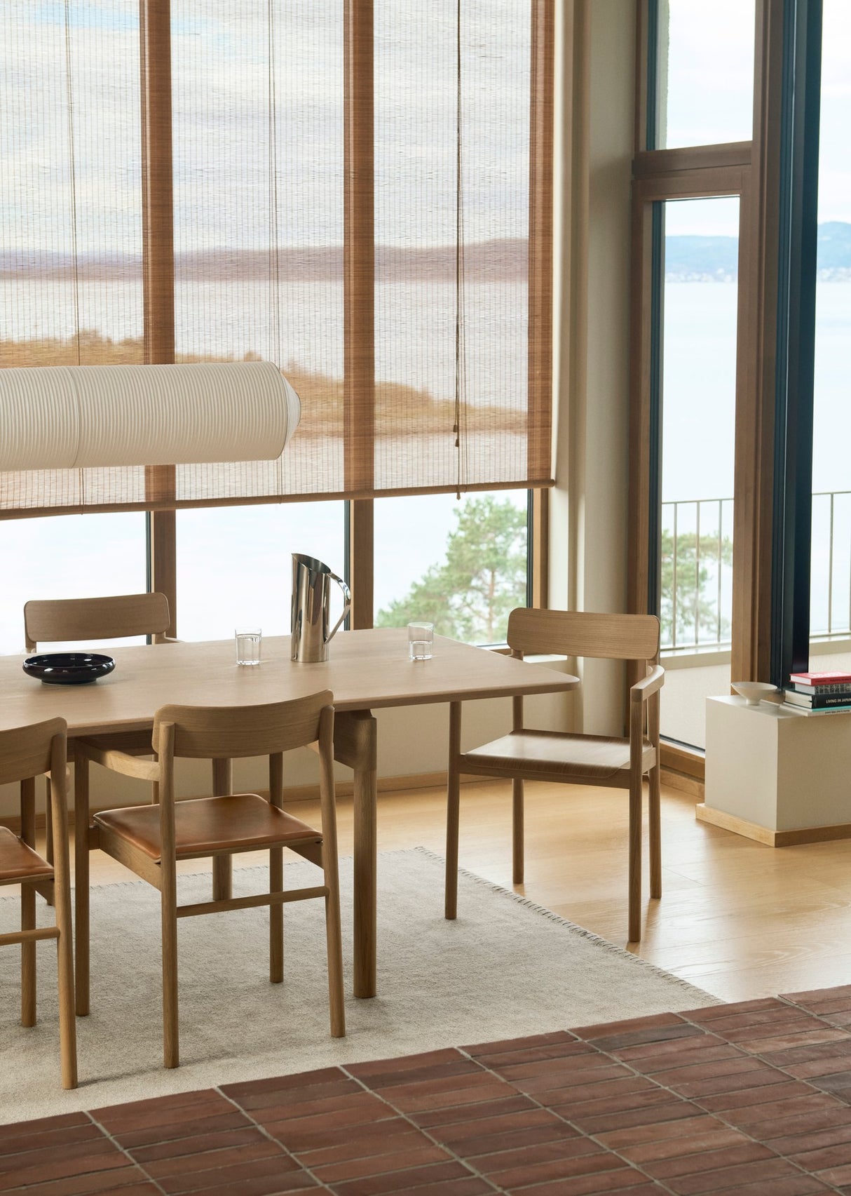 Post Esstisch 225 cm von Fredericia Furniture - 2 - Jacobsen Plus