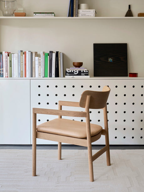 Fredericia Furniture CM3546 Post Lounge-Sessel von Cecilie Manz - Lys geölt Eiche - Vidar 472 - Jacobsen Plus