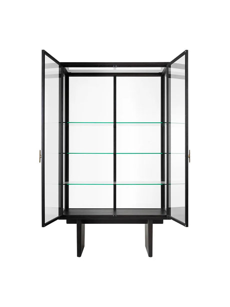 Private Vitrine von GUBI - Braun-schwarz gebeizte Eiche - Jacobsen Plus