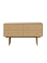 Private Sideboard fra GUBI - Light Stained Oak Veneer - Jacobsen Plus