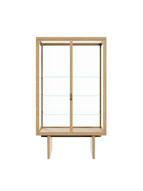 Private Vitrine fra GUBI - Light Stained Oak Veneer - Jacobsen Plus