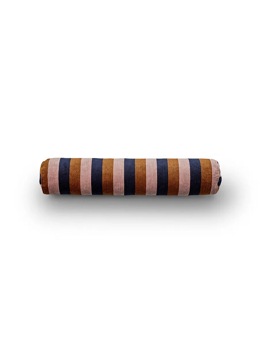 Ember Pyjamas Pillow, Ø15x74 von Eilersen - 1 - Jacobsen Plus
