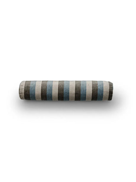 Ember Pyjamas Pillow, Ø15x74 von Eilersen - L05 - Jacobsen Plus