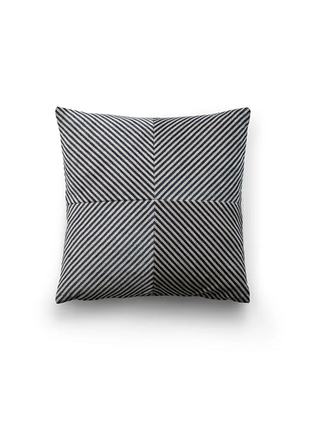 Fern Pyjamas Pillow, 50x50 von Eilersen - P01 - Jacobsen Plus