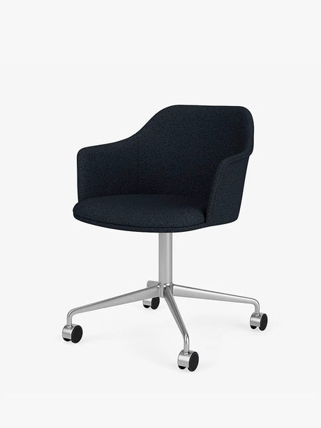 Rely HW51 Stuhl von &Tradition - Hallingdal 180 / Poliertes Aluminium - Jacobsen Plus