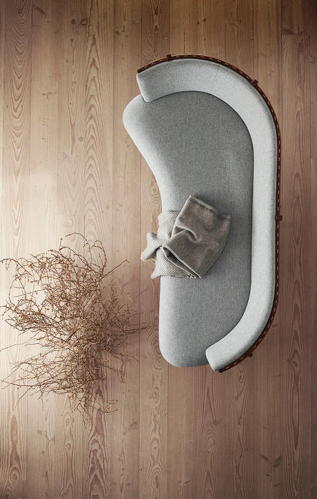 RF1903L Sideways Sofa von Carl Hansen & Søn - Geölte Walnuss - Hallingdal 116 - Jacobsen Plus