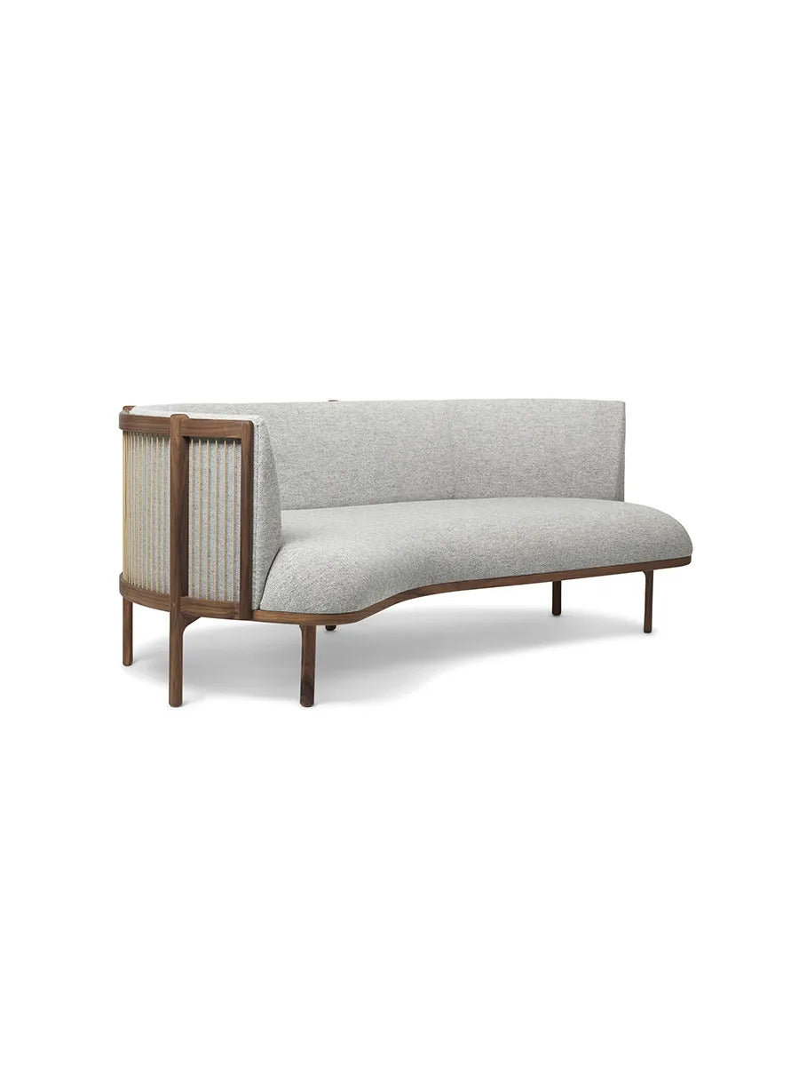 RF1903L Sideways Sofa fra Carl Hansen & Søn - Olieret valnød - Hallingdal 116 - Jacobsen Plus