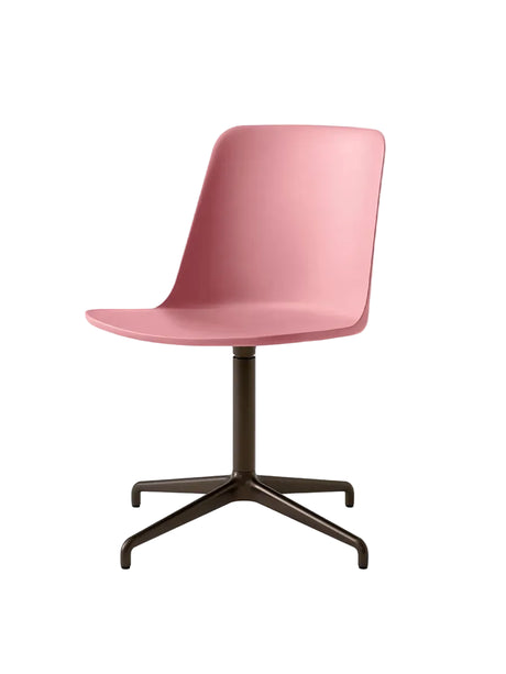 Rely HW11 Stuhl, soft pink/bronzed Base von &Tradition - 1 - Jacobsen Plus