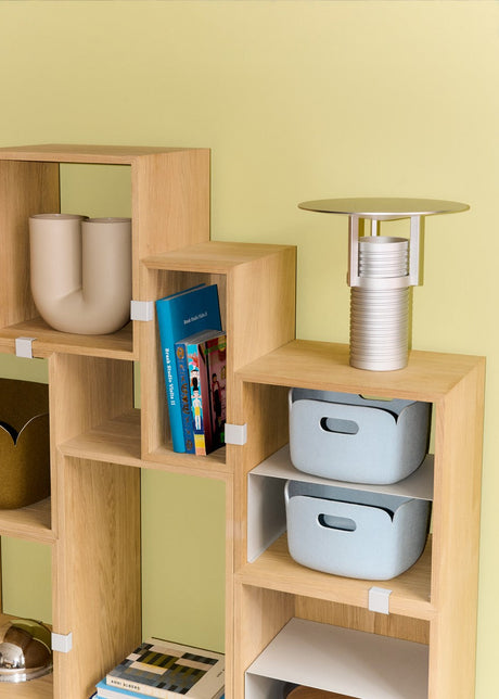 Stacked Regal, medium von Muuto - Hellgrau / Offen (ohne Rücken) - Jacobsen Plus