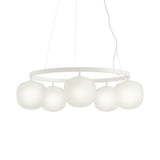 Rime lysekrone fra Muuto - Hvid - Jacobsen Plus