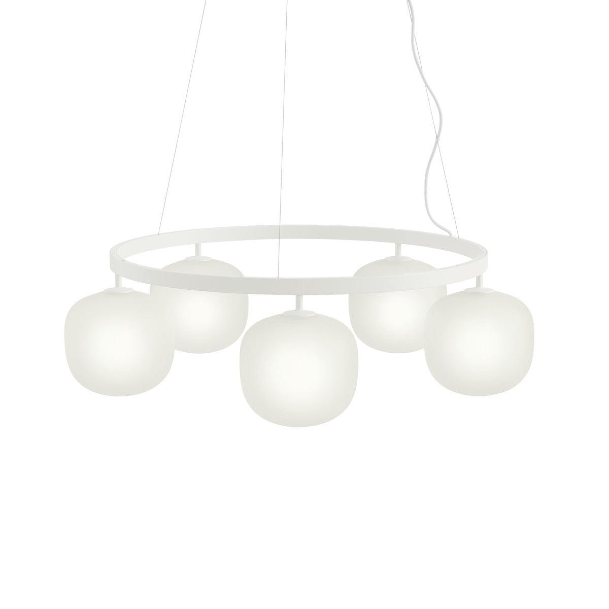 Rime lysekrone fra Muuto - 3 - Jacobsen Plus