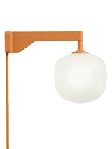 Rime Wall Lamp fra Muuto - Orange - Jacobsen Plus