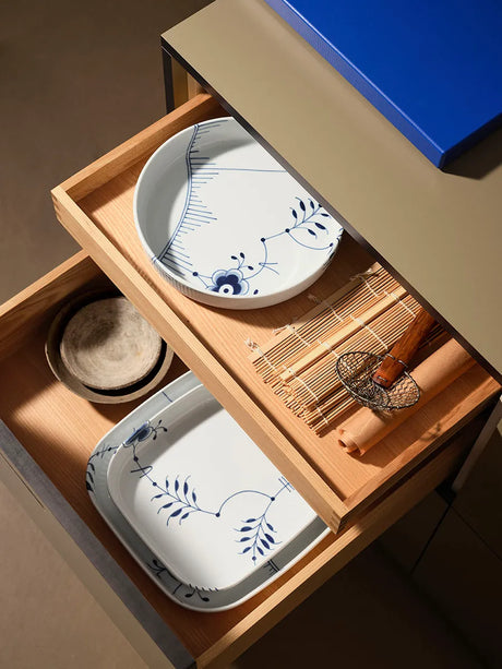 Royal Copenhagen Blau Mega Riflet, rundes ofenfestes FAD 27 cm - 3 - Jacobsen Plus