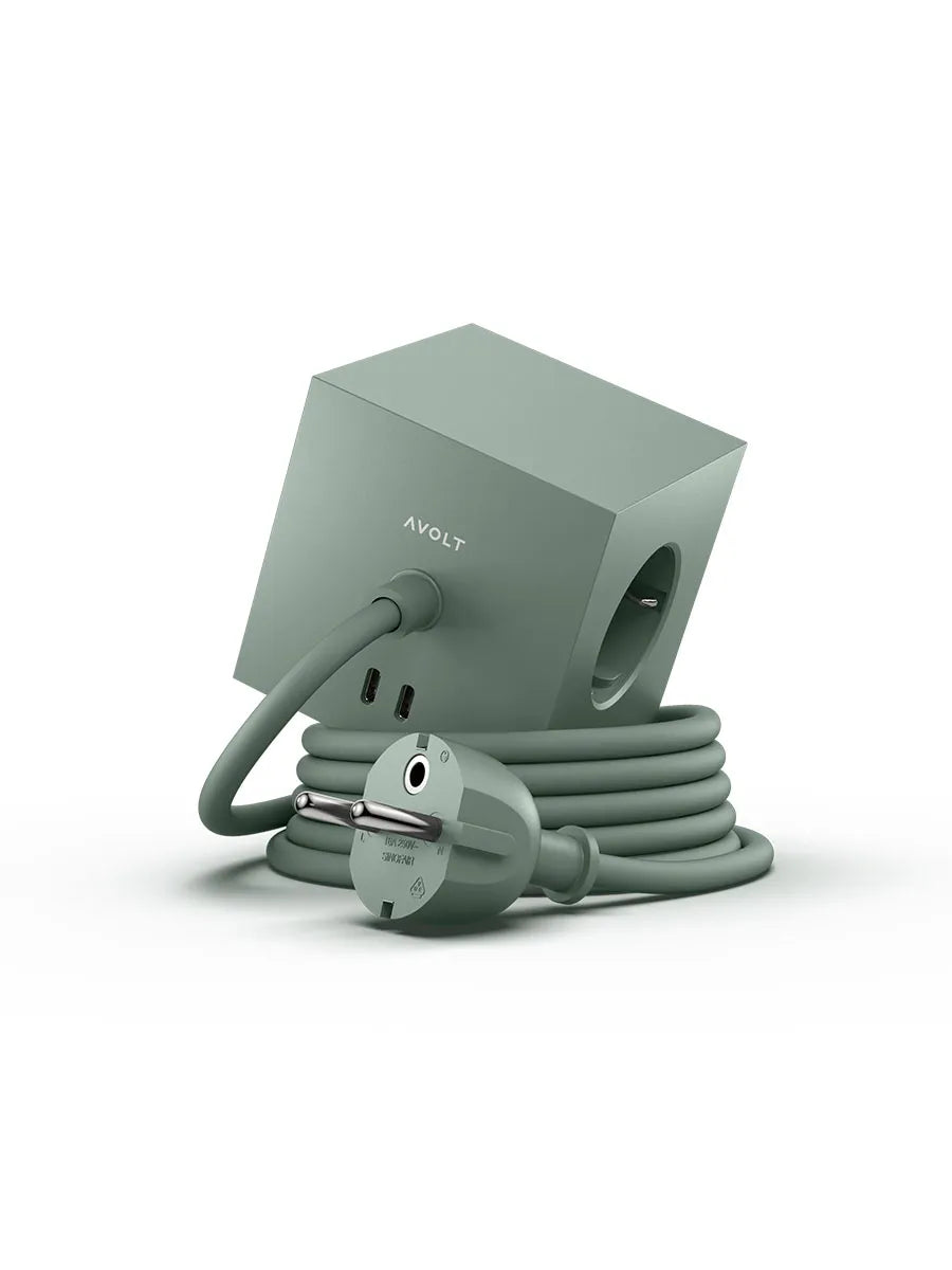 Square 1 Steckdosenleiste mit USB-C, oak green von Avolt - 1 - Jacobsen Plus