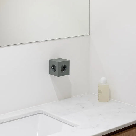 Square 2 Steckdose mit USB, grün von Avolt - 3 - Jacobsen Plus