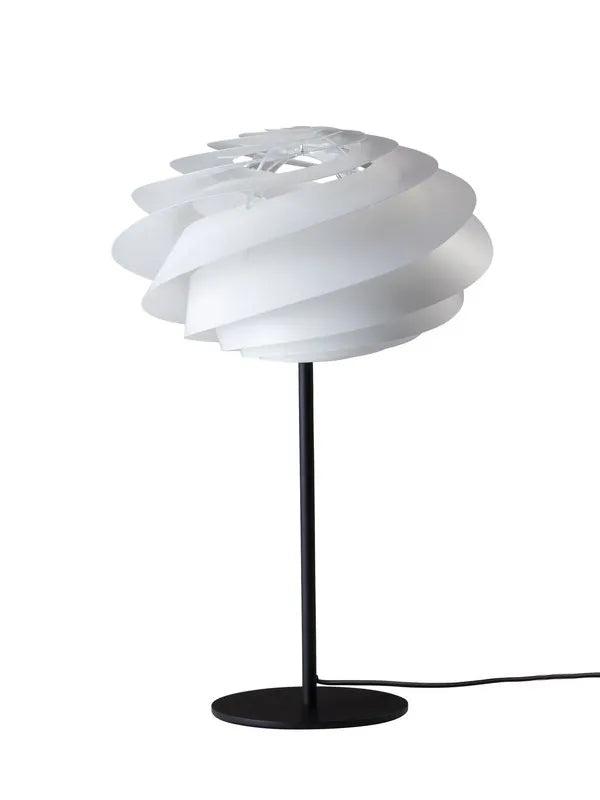 Swirl Tischleuchte von Le Klint - 1 - Jacobsen Plus