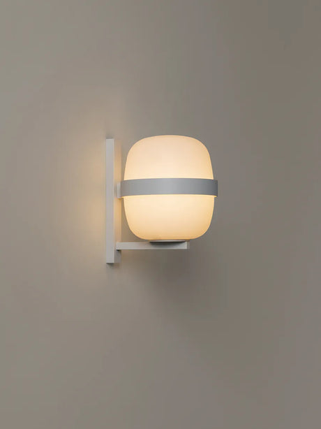 Wally Cestita Wandleuchte fra Santa and Cole - Schwarz - Jacobsen Plus