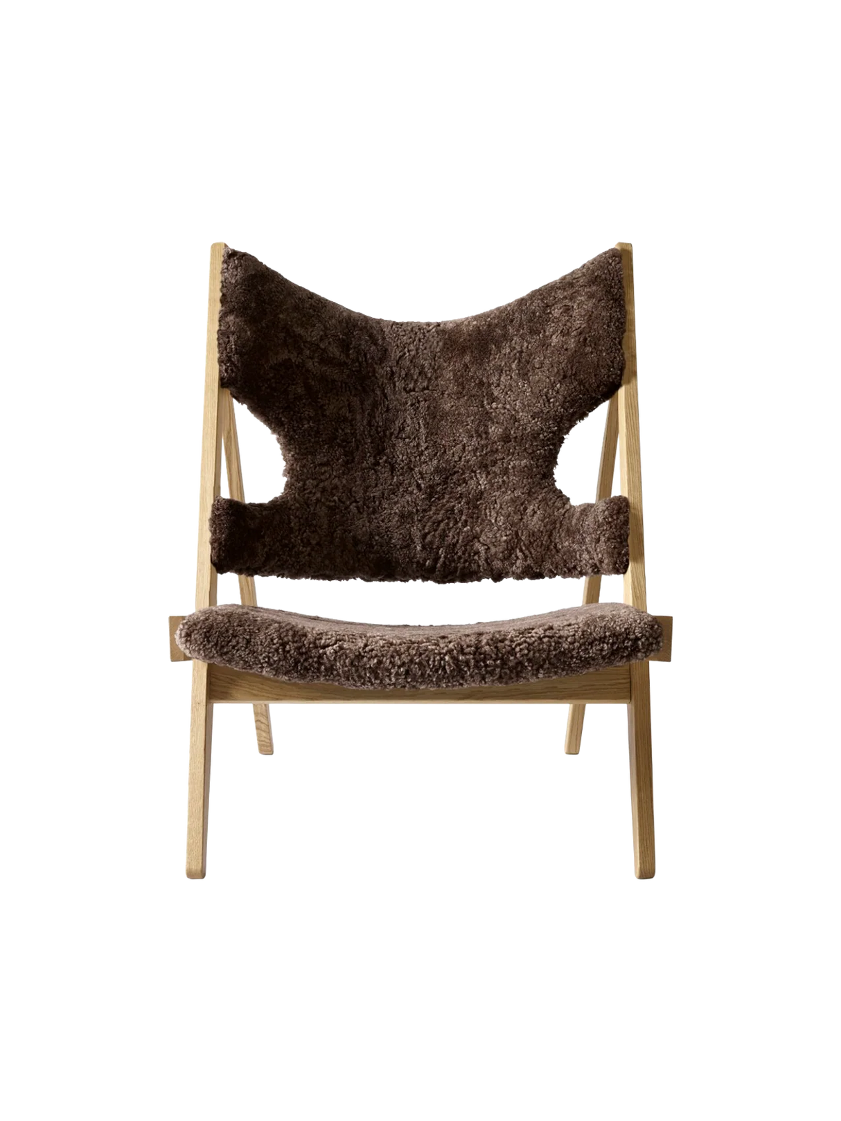 Knitting Lounge Chair, Sheepskin fra Audo Copenhagen - Sheepskin Root - Natural Oak - Jacobsen Plus