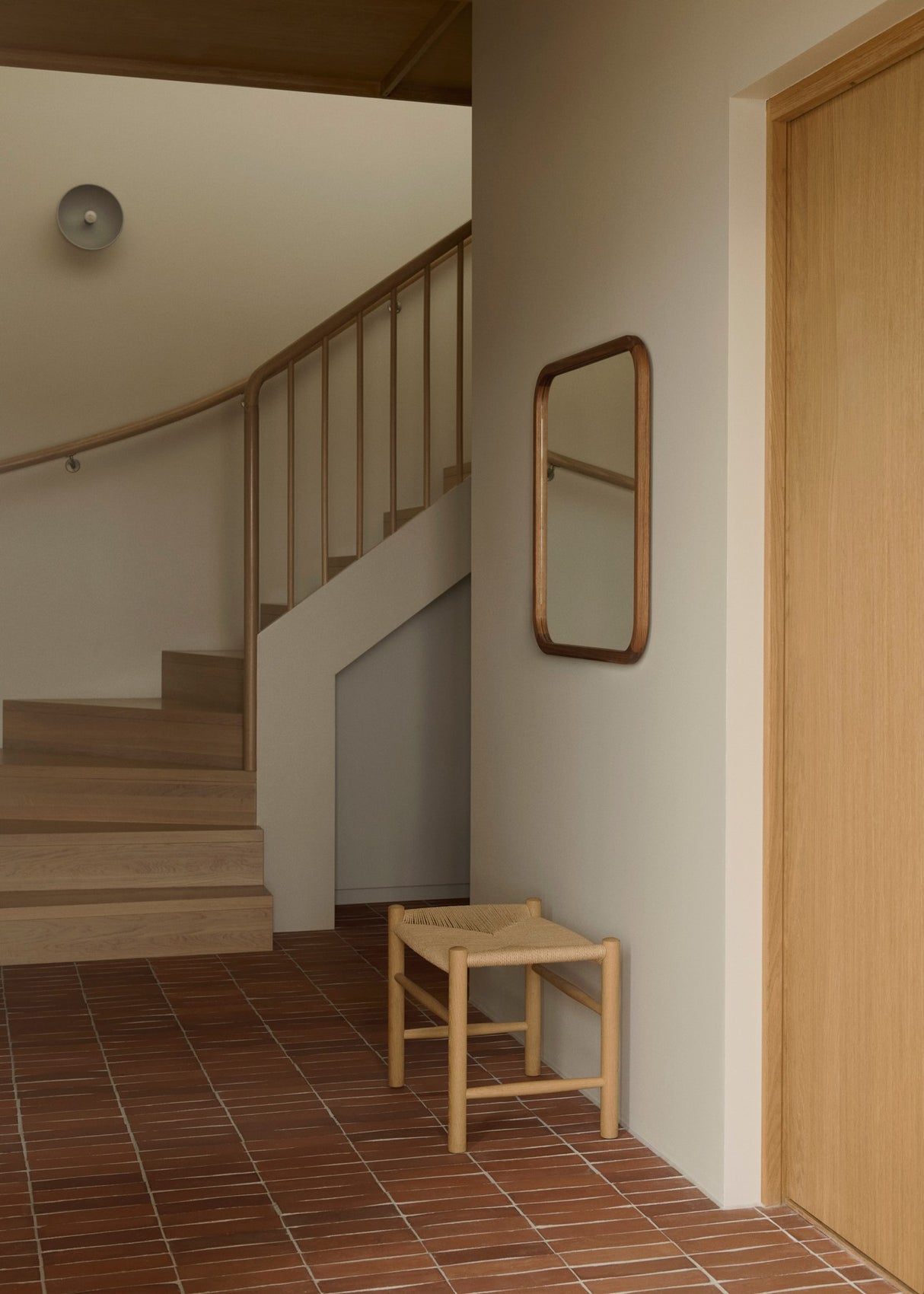 J16 Hocker von Hans J. Wegner - 2 - Jacobsen Plus