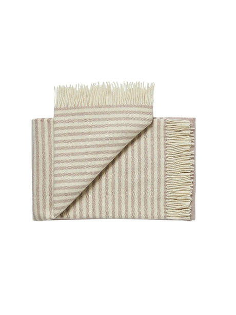 Bogø Decke, dusty rose von Silkeborg Uldspinderi - 1 - Jacobsen Plus