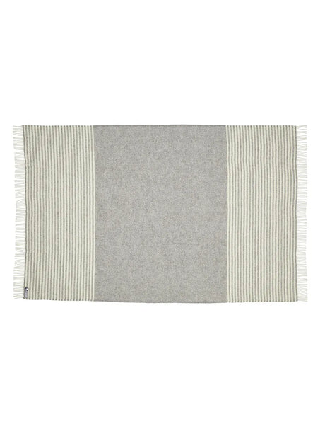 Bogø Decke, light nordic grey von Silkeborg Uldspinderi - 2 - Jacobsen Plus