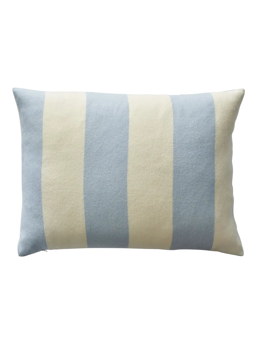 The Sweater Cushion, blau fra Silkeborg Uldspinderi