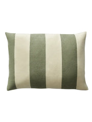 The Sweater Cushion, grün von Silkeborg Uldspinderi