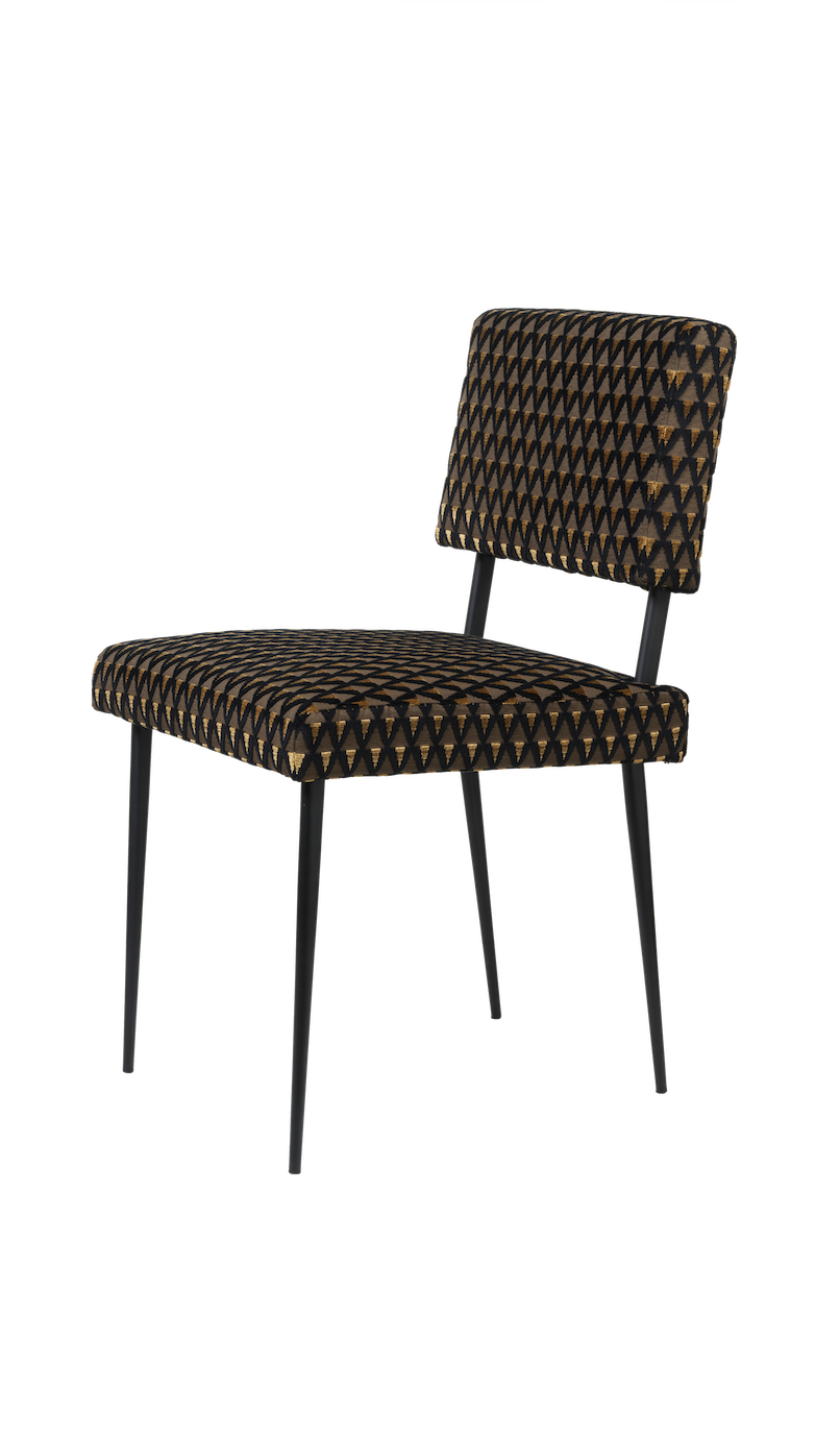 Gubi M-Chair Spisebordsstol, Fuldpolstret - Amuleto 010 - Jacobsen Plus