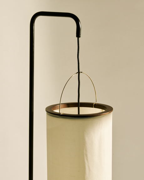Gubi Silk Lantern Stehleuchte - 5 - Jacobsen Plus