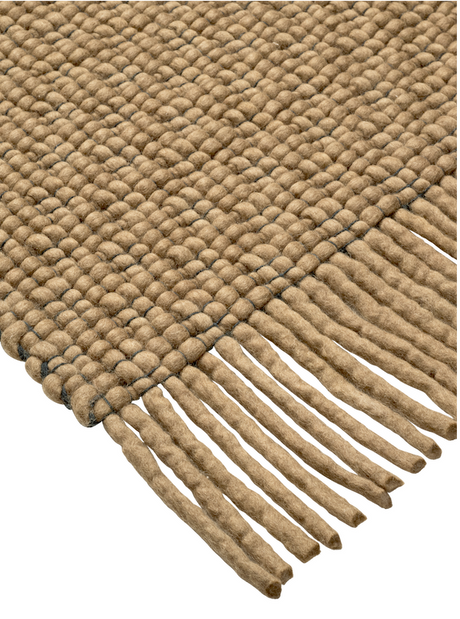 FermLiving Udo Rug Teppich, Hellbraun/Schwarz - 140 x 200 cm - Jacobsen Plus