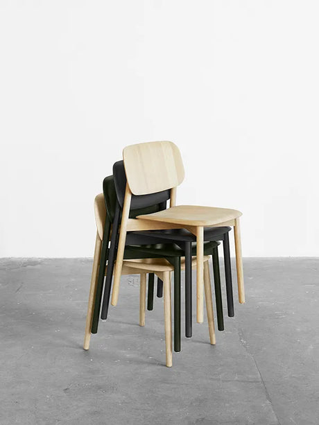 Soft Edge Esszimmerstuhl, Holzbeine von HAY - Schwarz gebeizt - Jacobsen Plus