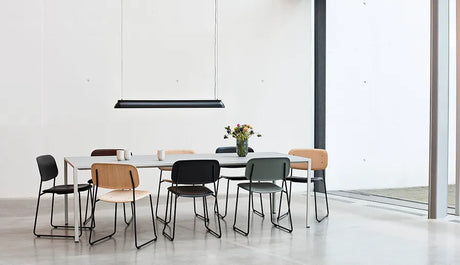 Soft Edge 50 Sled, gepolsterter Stuhl von HAY - Räuchereiche - schwarzes Gestell - Steelcut trio 195 - Jacobsen Plus