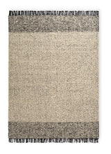 Speck Monochrome gulvtæppe fra Tom Dixon - 170x240cm - Jacobsen Plus